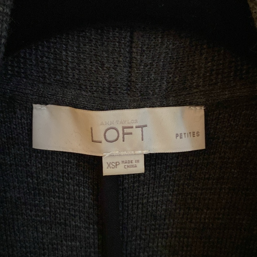 Sweater jacket - Picture 2 of 2